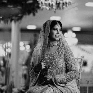 Meet your Posher, Zoya